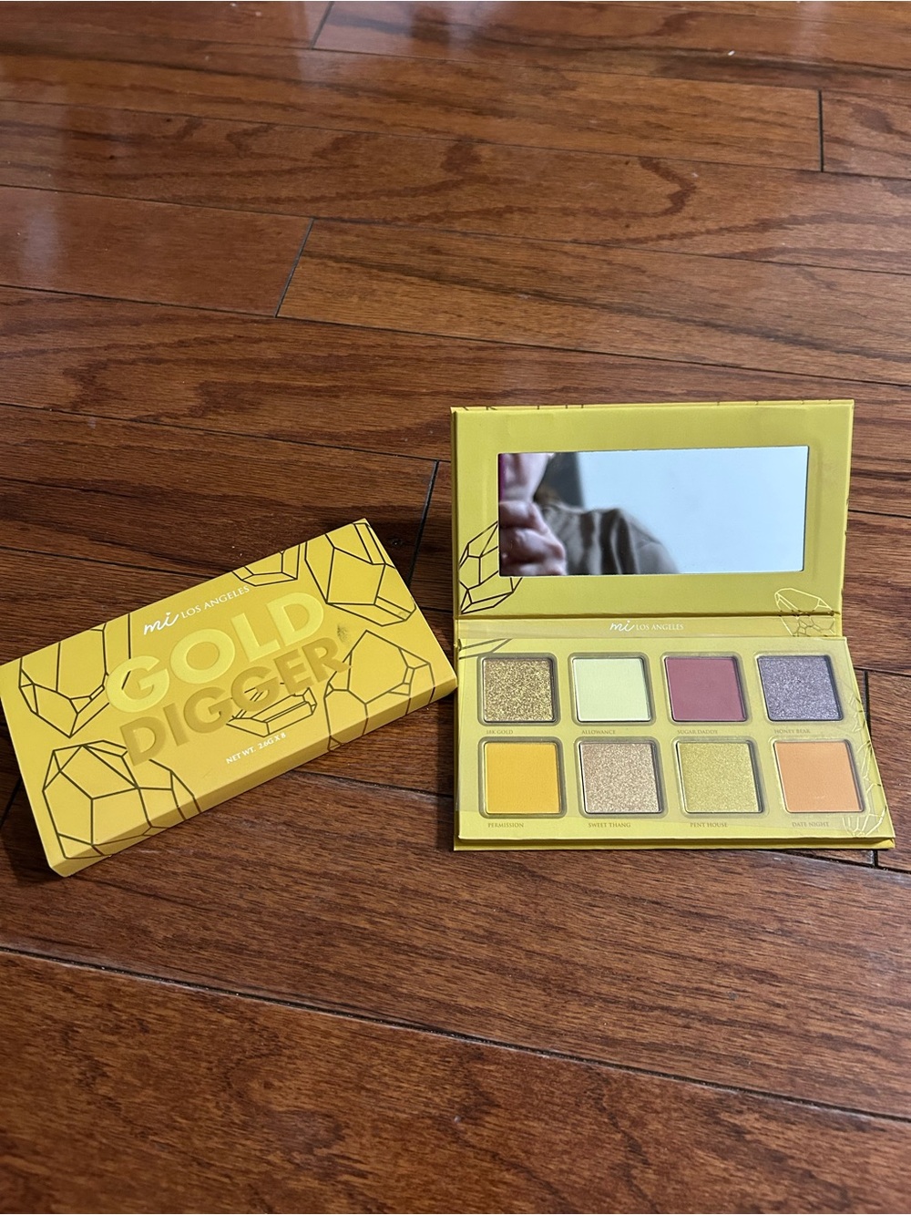 NIB Misa Los Angeles Gold Digger Eyeshadow Palette - Yellow & Pink Accents